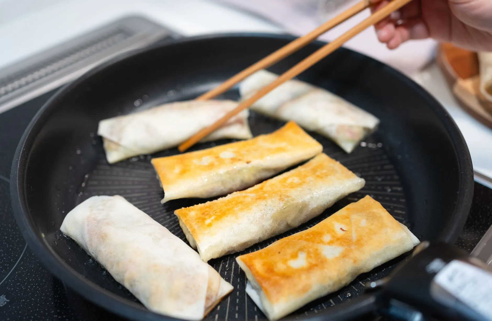 北京企业工装定制指南：如何兼顾耐用性与团队形象统一