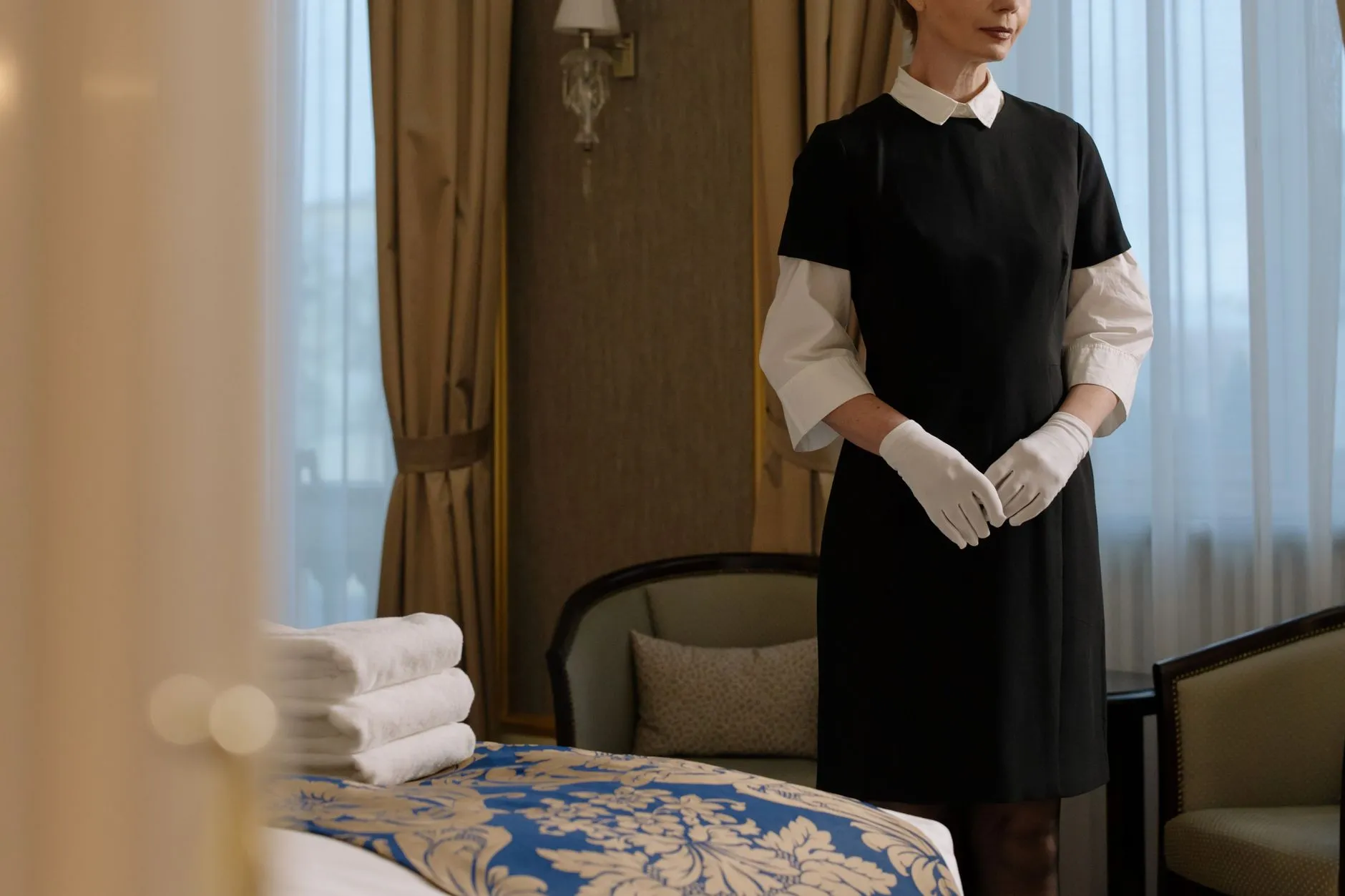 从厨师服到保洁服：物业公司制服配套方案的设计要点正文配图 1