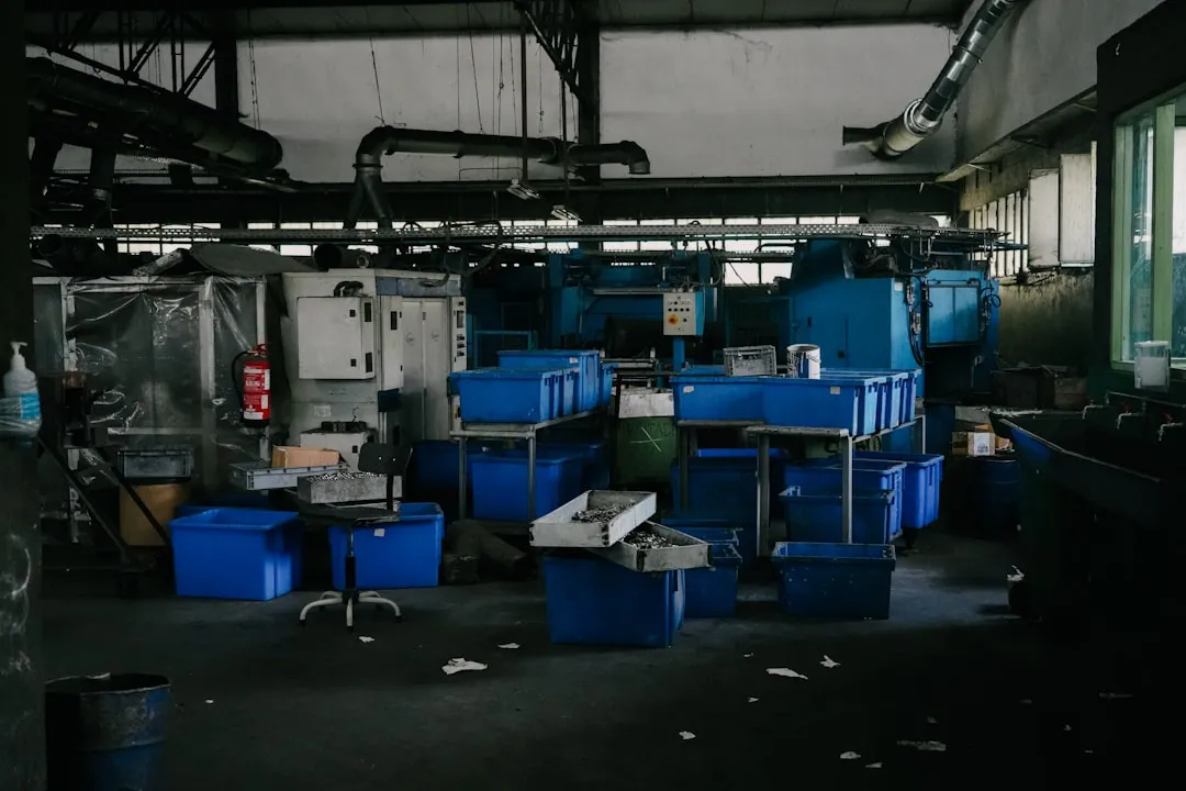 北京职业装市场趋势：餐饮与物业行业工装定制需求分析
