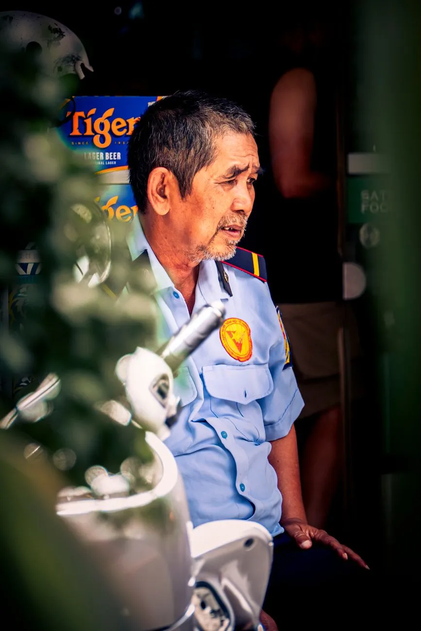 企业工装采购指南：如何为物业团队挑选合适的保安服与保洁服正文配图 2